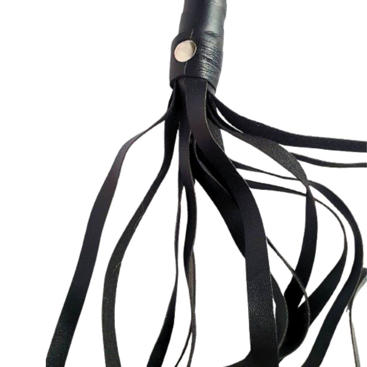 Fantasia Acessório Chicote Luxo Tiras Corino Preto Fantasia Acessório Chicote Luxo Tiras Corino Preto